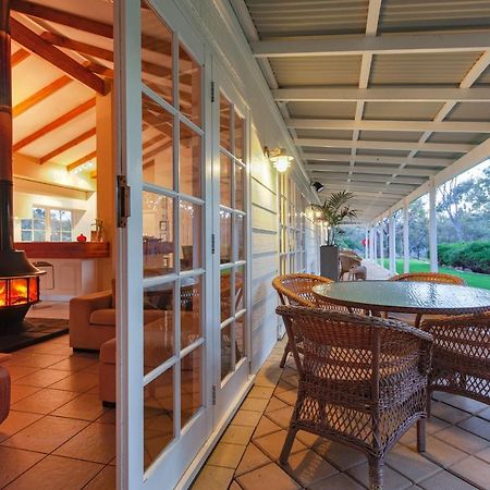 Llewellin'S Guest House Margaret River Exterior photo